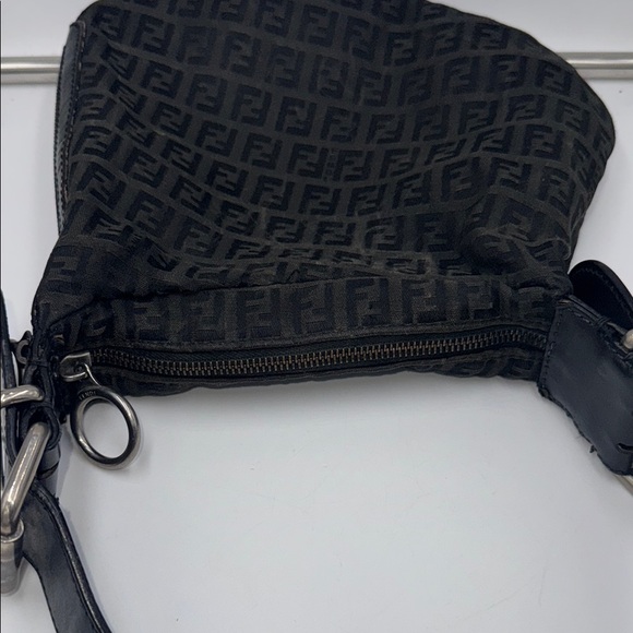 Fendi Oyster Black and Silver hardware small Shoulder Bag - Picture 8 of 16